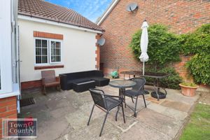 SAXMUNDHAM WAY- click for photo gallery